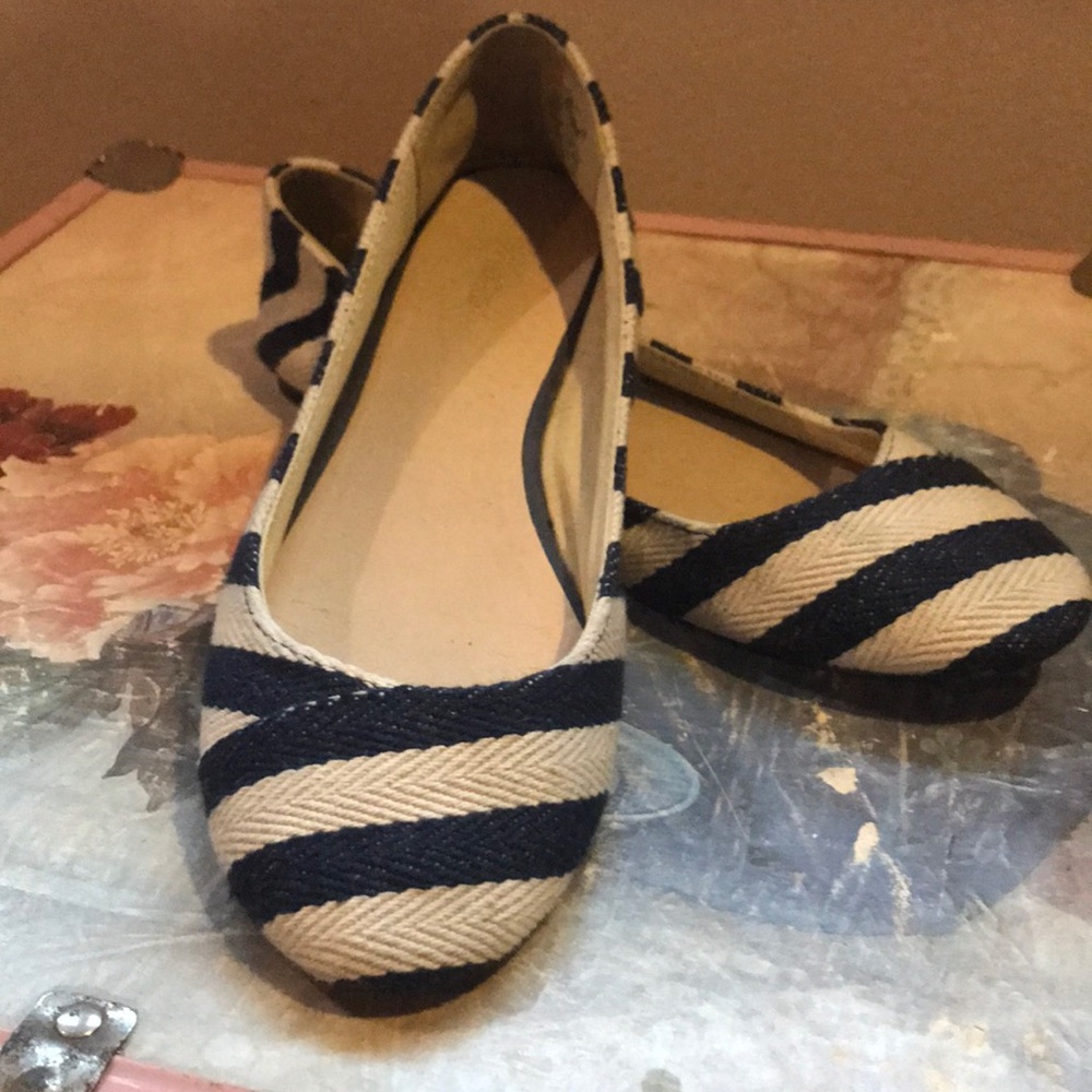Striped Ballet Flats